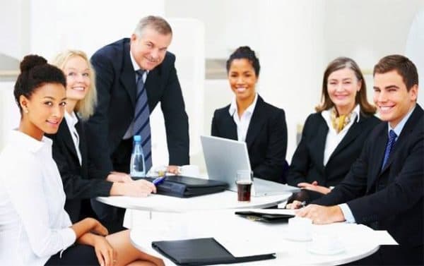 Cinco pasos para organizar una junta de trabajo